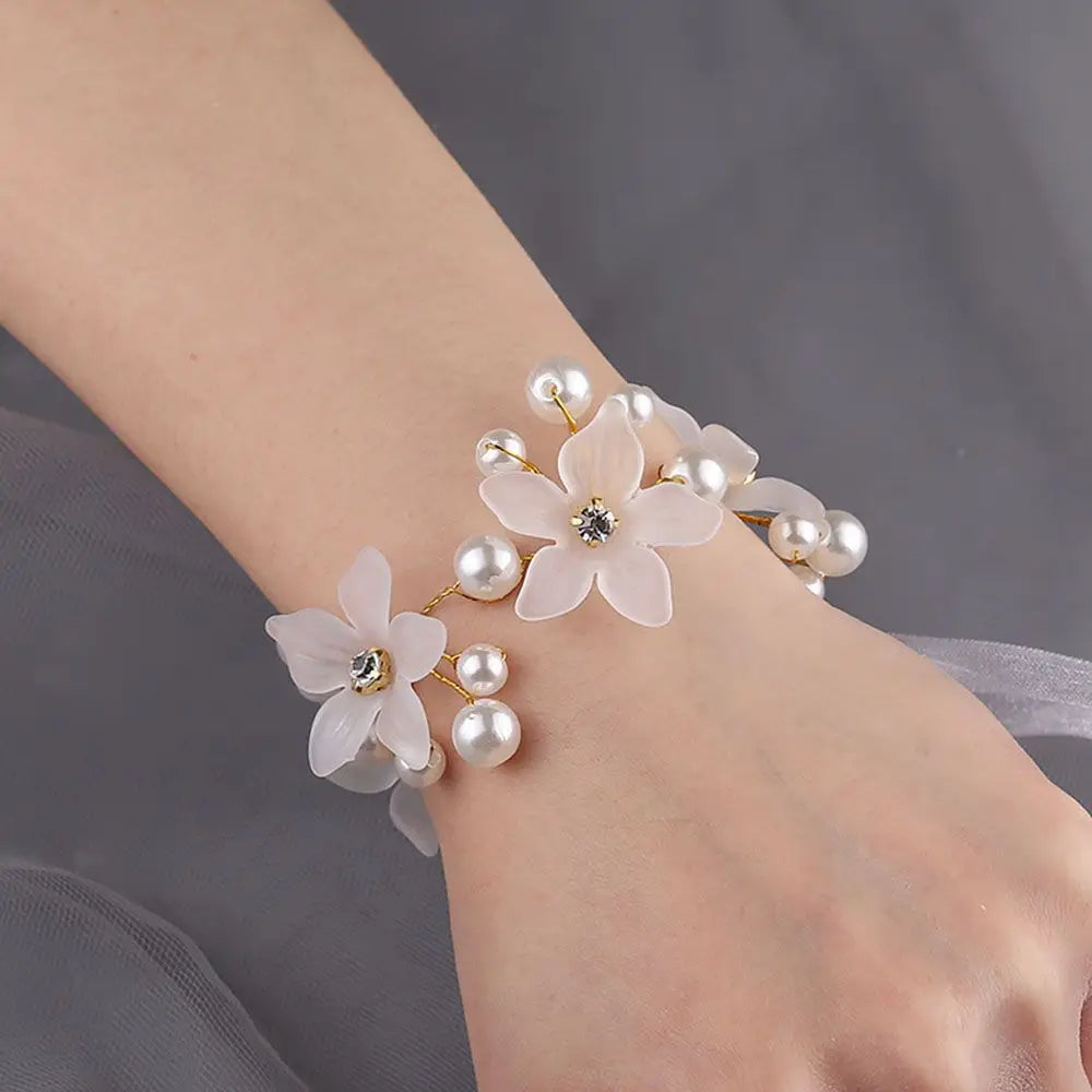 DRAVEN — Silk Rose Bridal Wrist Corsage