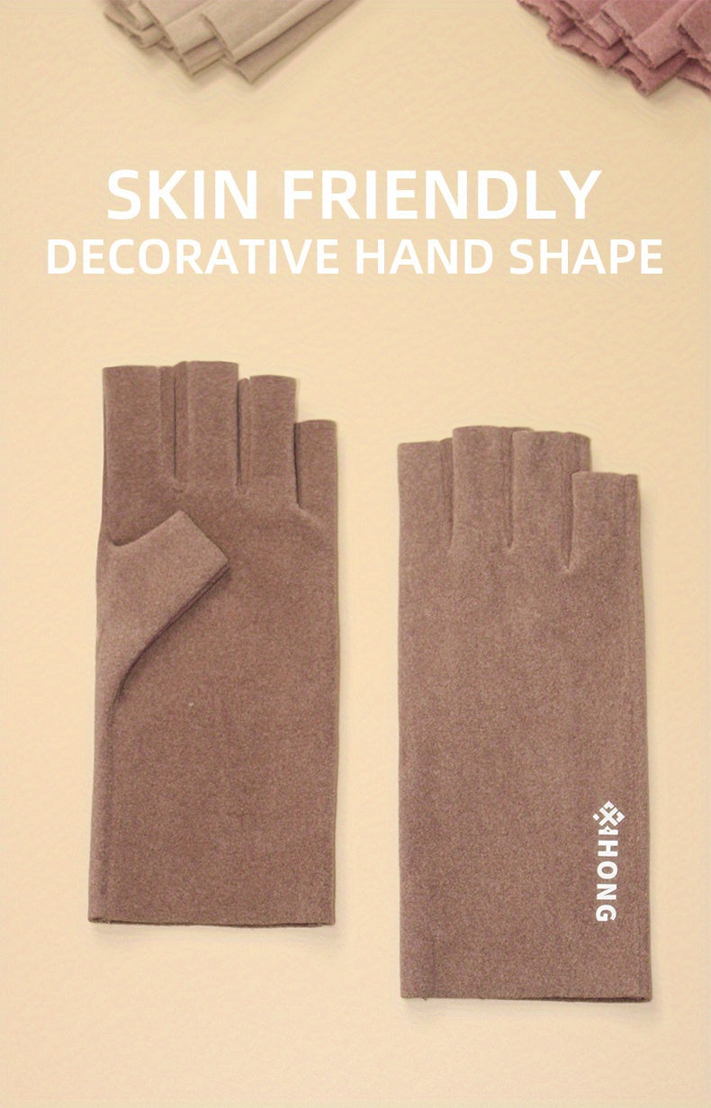Self-Heating Fleece Gloves – Women’s Winter Street Style – Elegant Men's Accessory | Accessorio Uomo Elegante