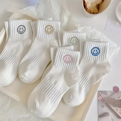 Cartoon Face Short Socks – 5 Pairs Unisex Street Style – Elegant Men's Accessory | Accessorio Uomo Elegante