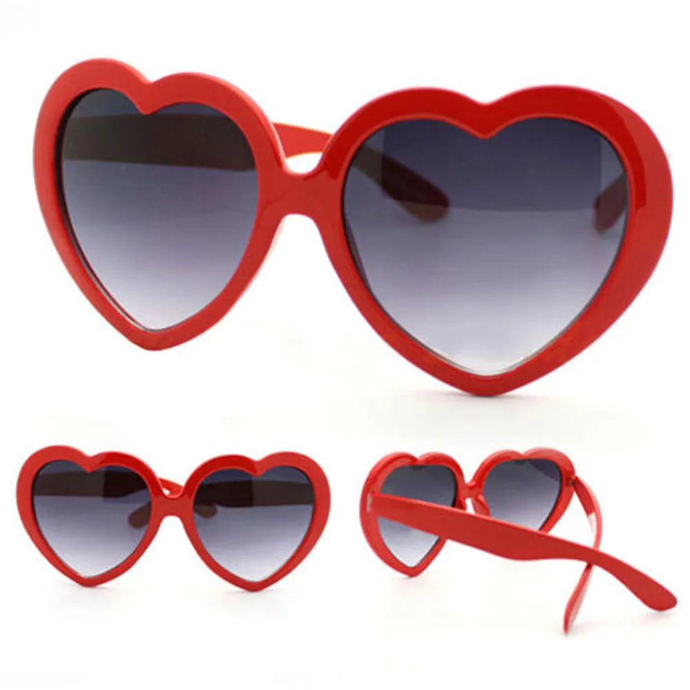 Heart Shaped Sunglasses – Oversized Retro Love UV400 Shades – Elegant Men's Accessory | Accessorio Uomo Elegante