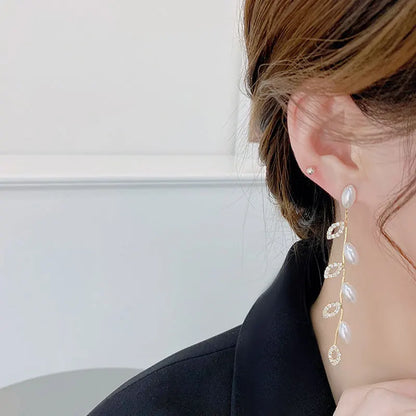 14K Gold Plated Bling Stud Earrings – Elegant Men's Accessory | Accessorio Uomo Elegante