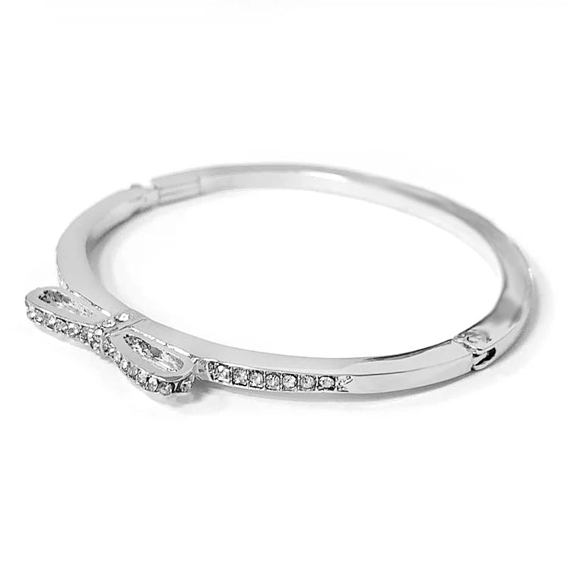 Multi-Layer Rhinestone Charm Bracelet – Elegant Men's Accessory | Accessorio Uomo Elegante