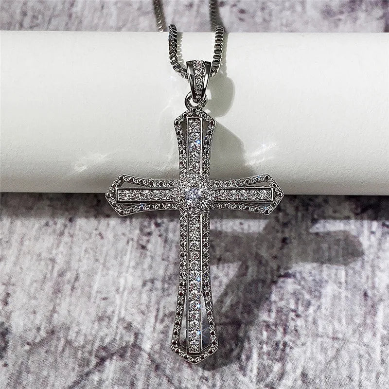 CZ Stone Cross Necklace – Luxury Silver Jewelry for Women – Elegant Men's Accessory | Accessorio Uomo Elegante