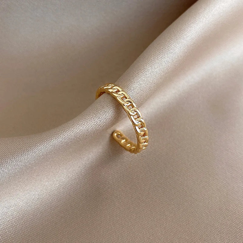 DRAVEN — Bohemian White Enamel Ring Set