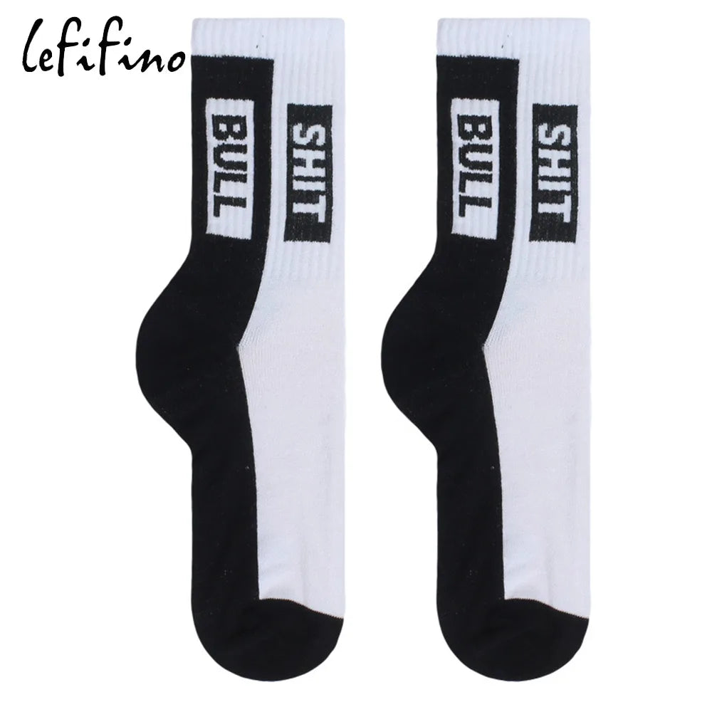 Letter Print Skate Socks – Unisex Harajuku Street Style – Elegant Men's Accessory | Accessorio Uomo Elegante