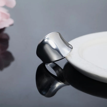 Classic Wide Sterling Silver Ring – Elegant Men's Accessory | Accessorio Uomo Elegante