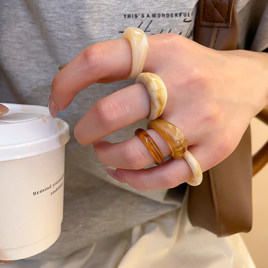 DRAVEN — Red Geometric Resin Ring Set