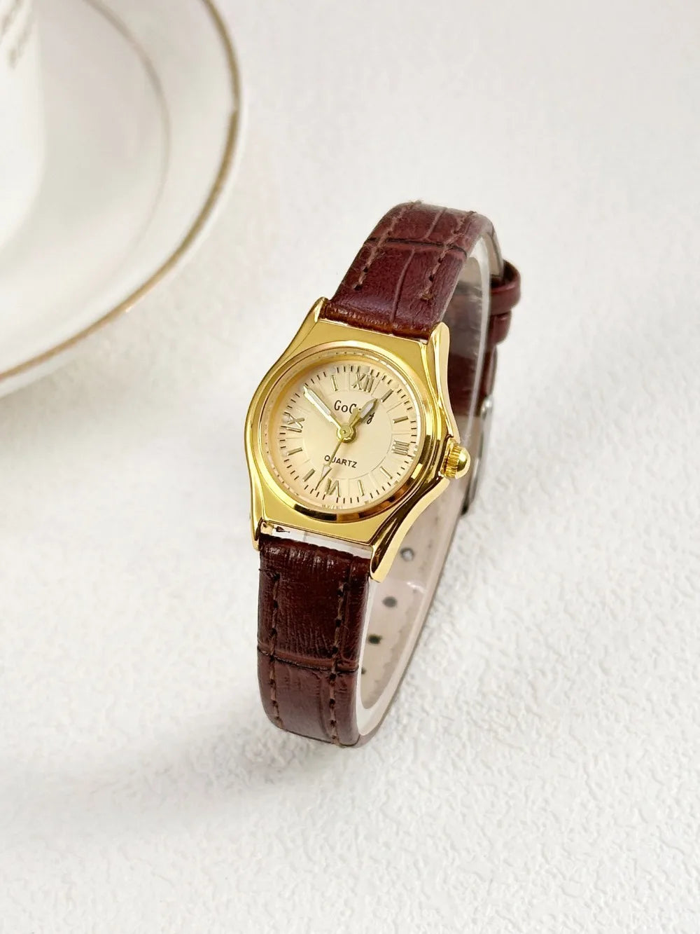 DRAVEN — Grace in Motion – Women’s Leather Quartz Watch with Stainless Steel Details