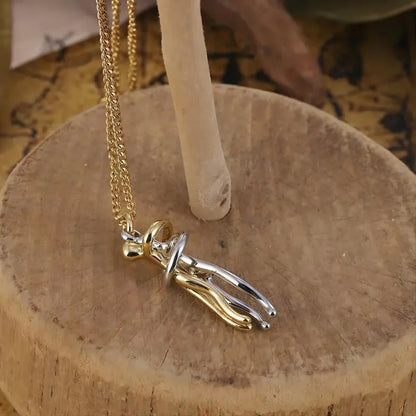 Embrace Couple Pendant Necklace – Punk Hug Jewelry for Men and Women – Elegant Men's Accessory | Accessorio Uomo Elegante