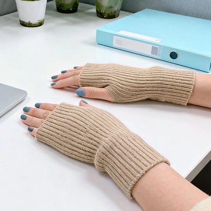 Plush Half Finger Gloves – Women’s Warm Winter Style – Elegant Men's Accessory | Accessorio Uomo Elegante