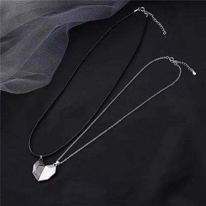 Magnetic Wishing Stone Couple Necklace – Black and White Pendant Jewelry for Men and Women