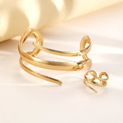 Gold Geometric Bracelet & Ring Set – Elegant Men's Accessory | Accessorio Uomo Elegante