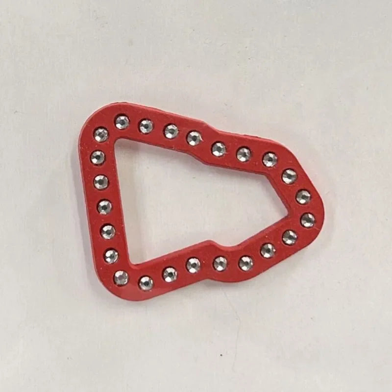 DRAVEN — Virgin Mary Metal Pin – Retro Baseball Cap Brooch