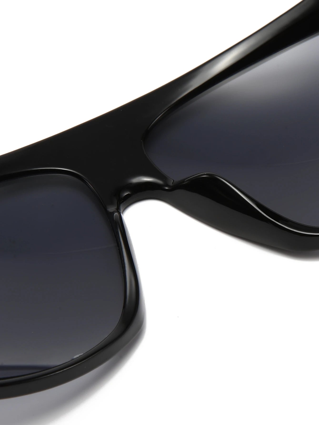 DRAVEN — Oversized Box Sunglasses – Modern Trend Luxury Eyewear