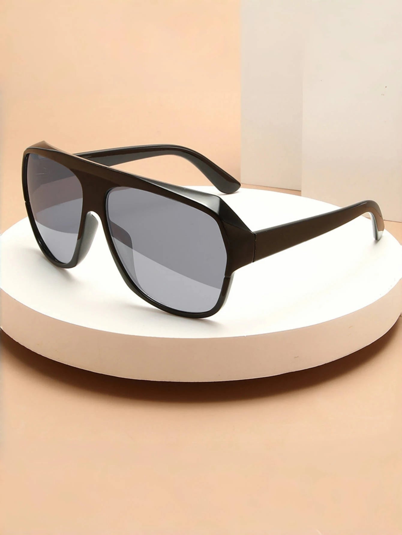 Oversized Box Sunglasses – Modern Trend Luxury Eyewear – Elegant Men's Accessory | Accessorio Uomo Elegante