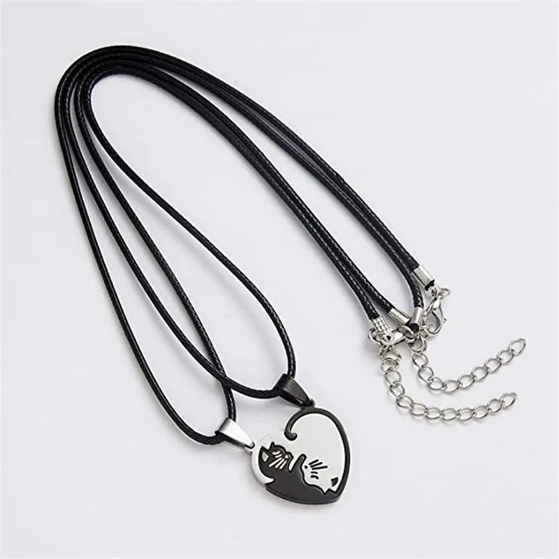 DRAVEN — Cartoon Cat Heart Couple Necklace – Cute Black Animal Pendant Jewelry