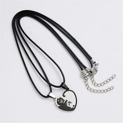 Cartoon Cat Heart Couple Necklace – Cute Black Animal Pendant Jewelry