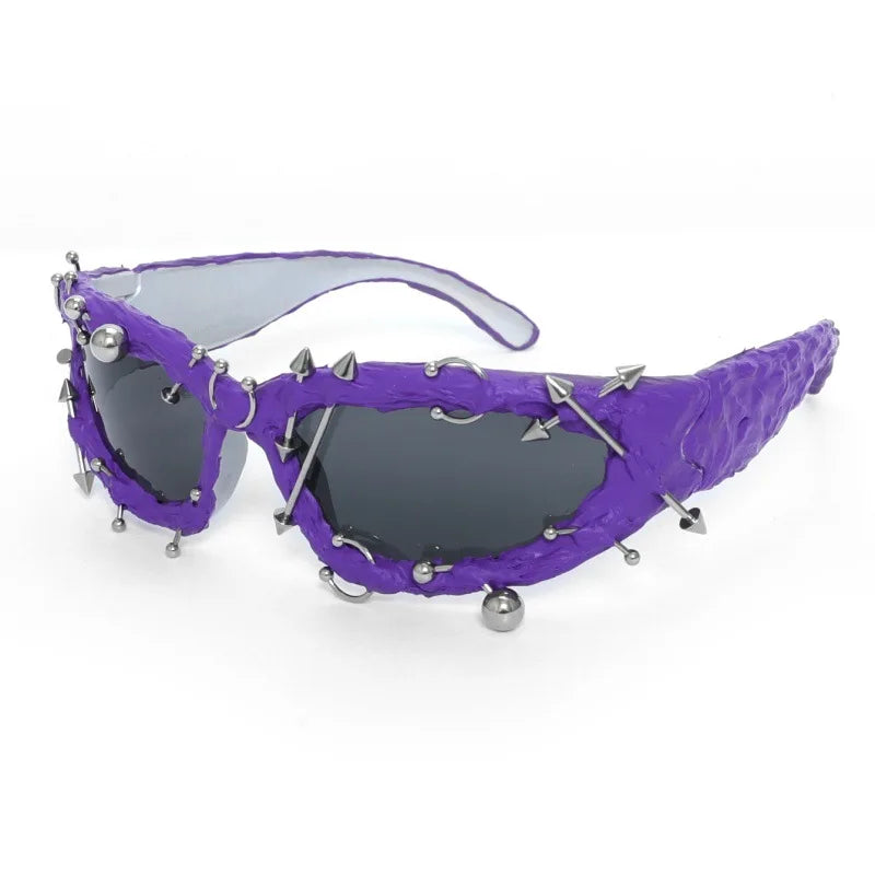 DRAVEN — Twisted Frame Sunglasses – Handmade Y2K Retro Shades