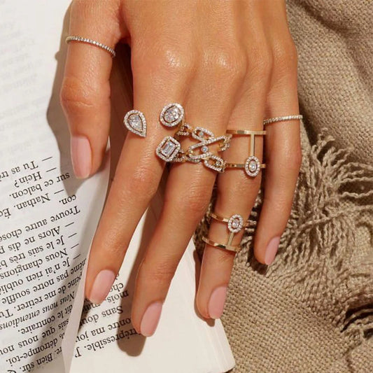 DRAVEN — 18K Gold Geometric Zircon Ring