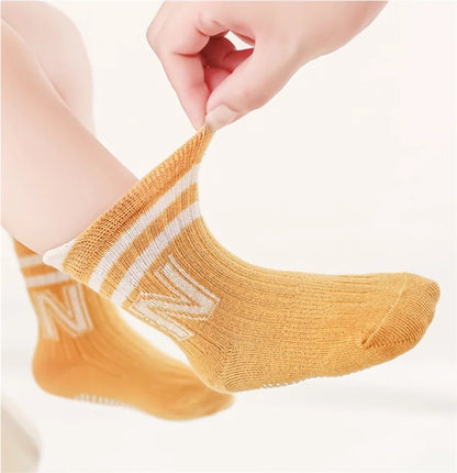 3 Pairs Kids Non-Slip Socks – Soft Cotton Letter Design