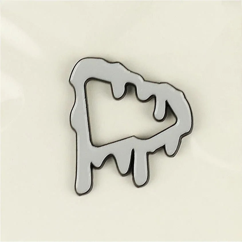 DRAVEN — Virgin Mary Metal Pin – Retro Baseball Cap Brooch