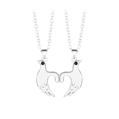 Pinky Swear Couple Necklace Set – Promise Hand Pendant Jewelry for Lovers and Friends