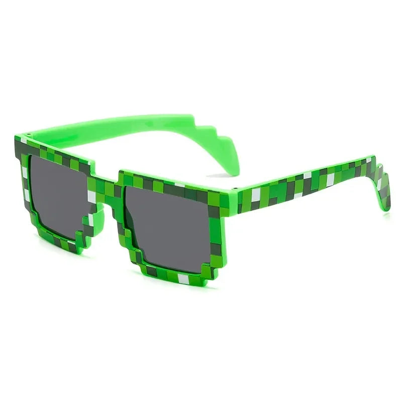 DRAVEN — Pixel Mosaic Sunglasses – Gamer Retro Style