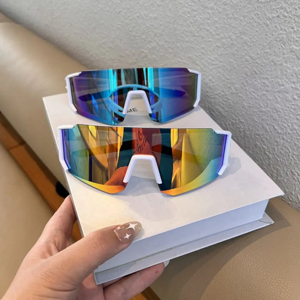 Cycling Sport Sunglasses – Clear Windproof Design – Elegant Men's Accessory | Accessorio Uomo Elegante