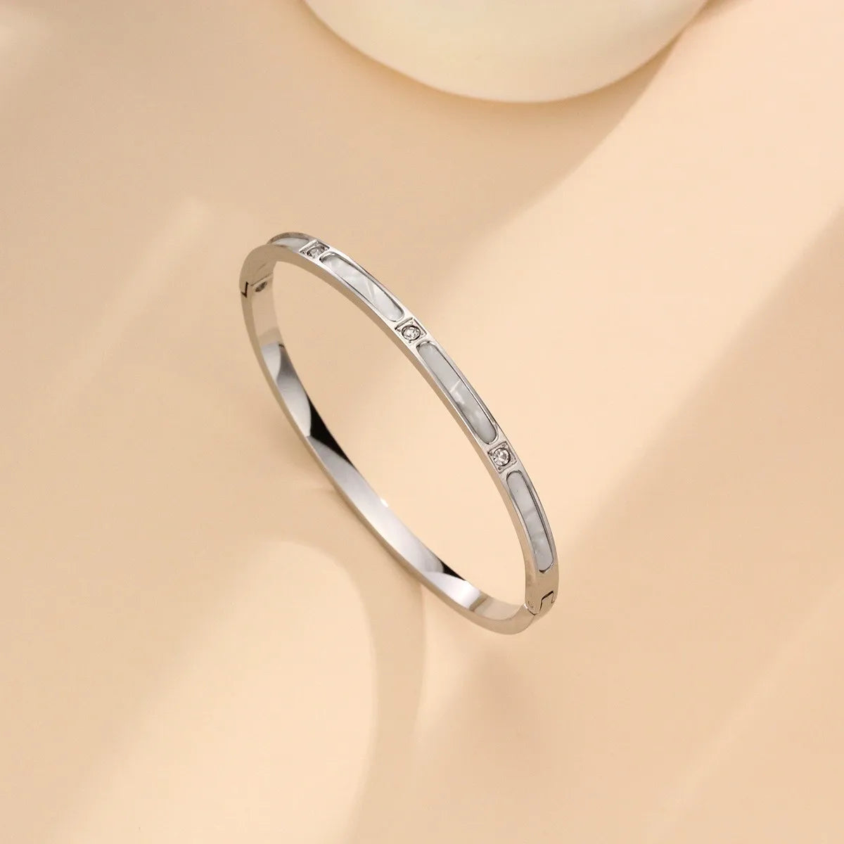 Stainless Steel Luxury Bracelet – Elegant Men's Accessory | Accessorio Uomo Elegante