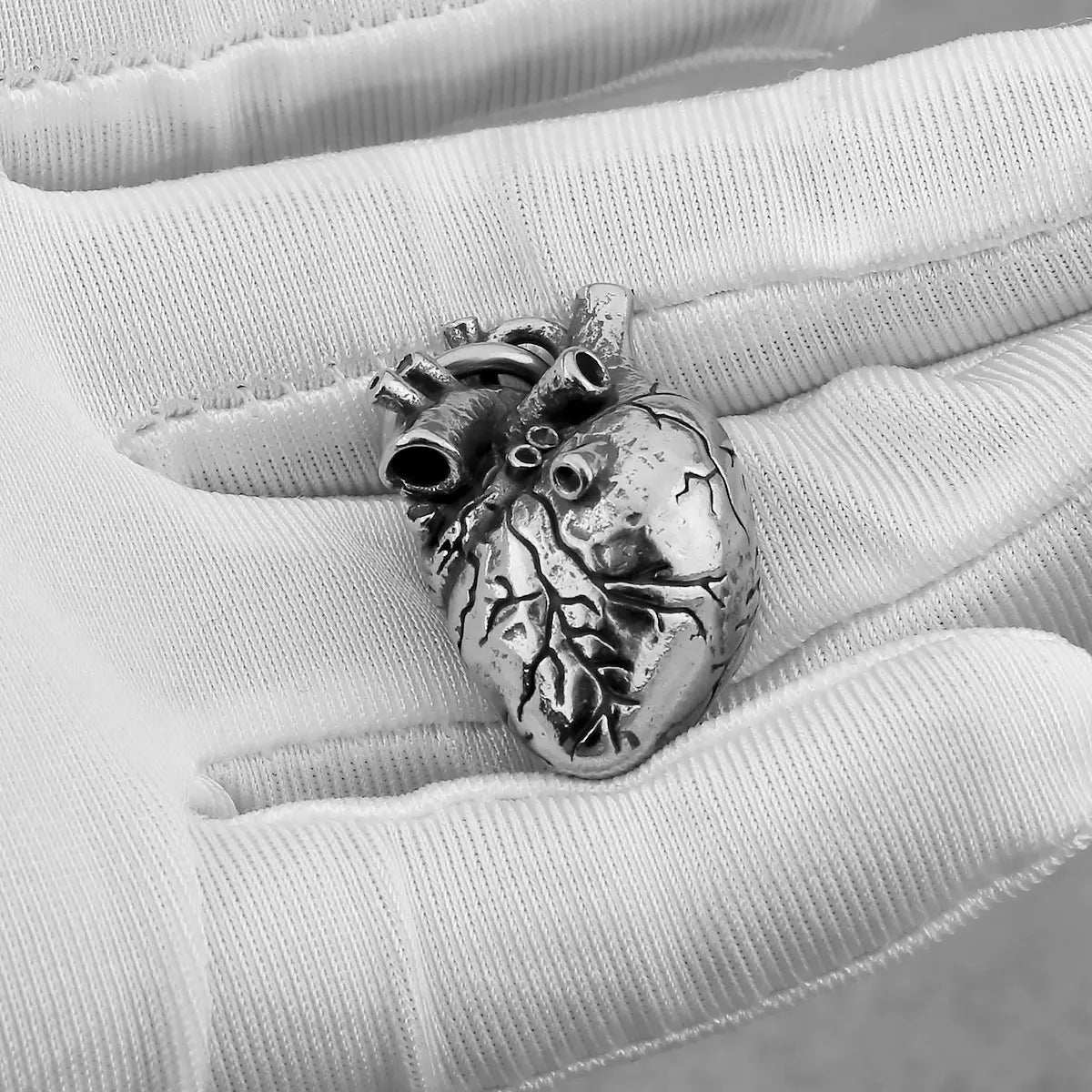 DRAVEN — Anatomical Heart Pendant Necklace – Stainless Steel Unisex  Jewelry