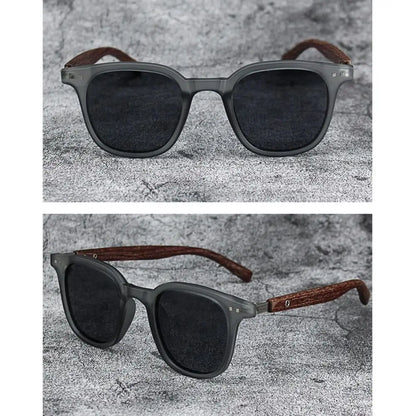 Retro Wood Grain Sunglasses – Square Frame UV Protection – Elegant Men's Accessory | Accessorio Uomo Elegante