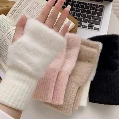 Plush Knitted Fingerless Gloves – Women’s Soft Winter Style – Elegant Men's Accessory | Accessorio Uomo Elegante