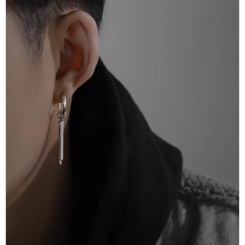 Minimalist Silver Double Stick Earrings – Elegant Men's Accessory | Accessorio Uomo Elegante