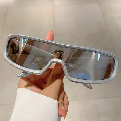Monoblock Wrap Sunglasses – Futuristic Punk Style – Elegant Men's Accessory | Accessorio Uomo Elegante