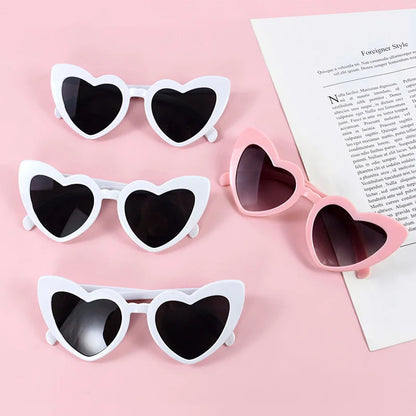 Heart Shape Sunglasses – Trendy Street Love Party Shades – Elegant Men's Accessory | Accessorio Uomo Elegante