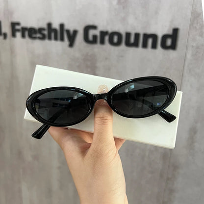 Small Oval Leopard Sunglasses – Vintage Y2K Chic – Elegant Men's Accessory | Accessorio Uomo Elegante