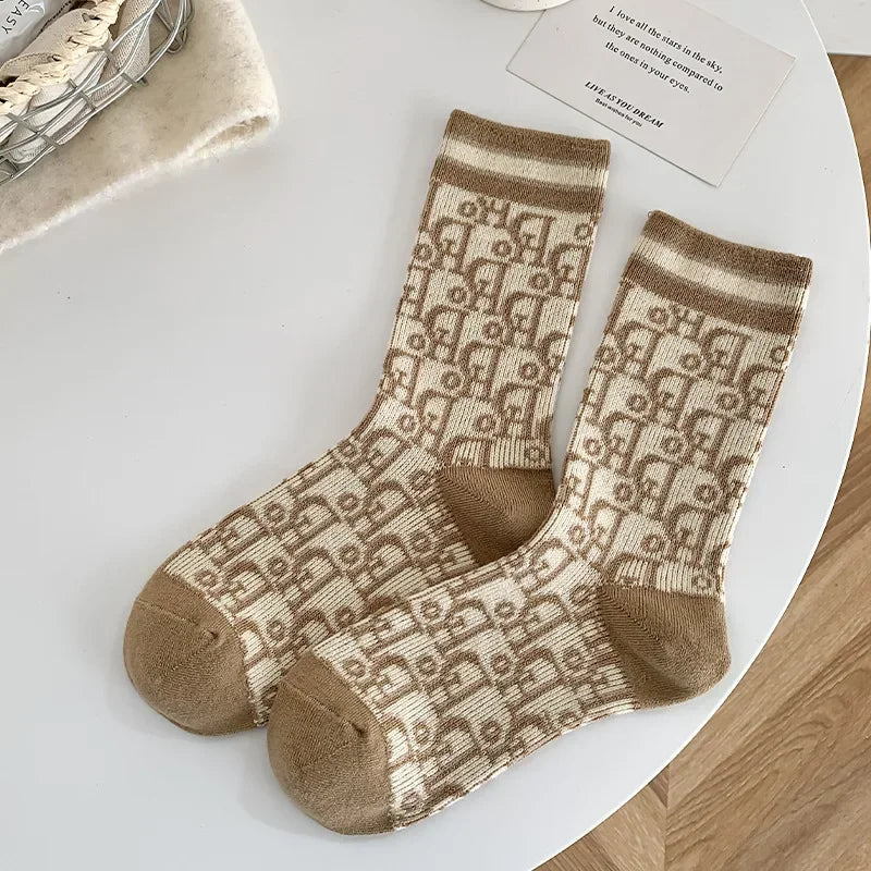 DRAVEN — Women's Wool Warm Socks – French Style Letter Design