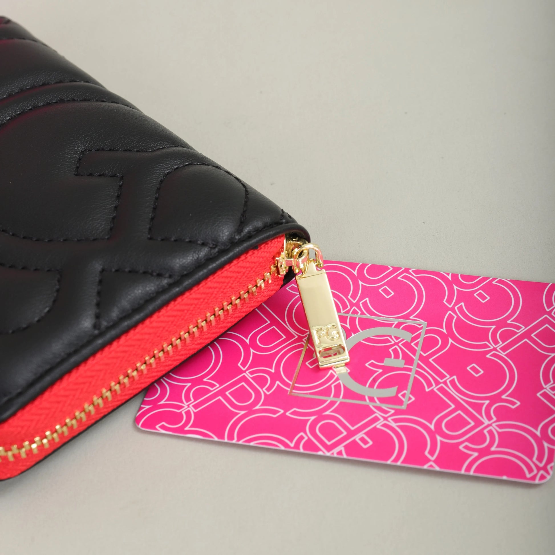 Retro Leather Wallet Unisex 2025 Letter Print Design – Elegant Men's Accessory | Accessorio Uomo Elegante