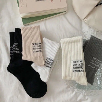 Letter Cotton Socks – Trendy Unisex Sport Style