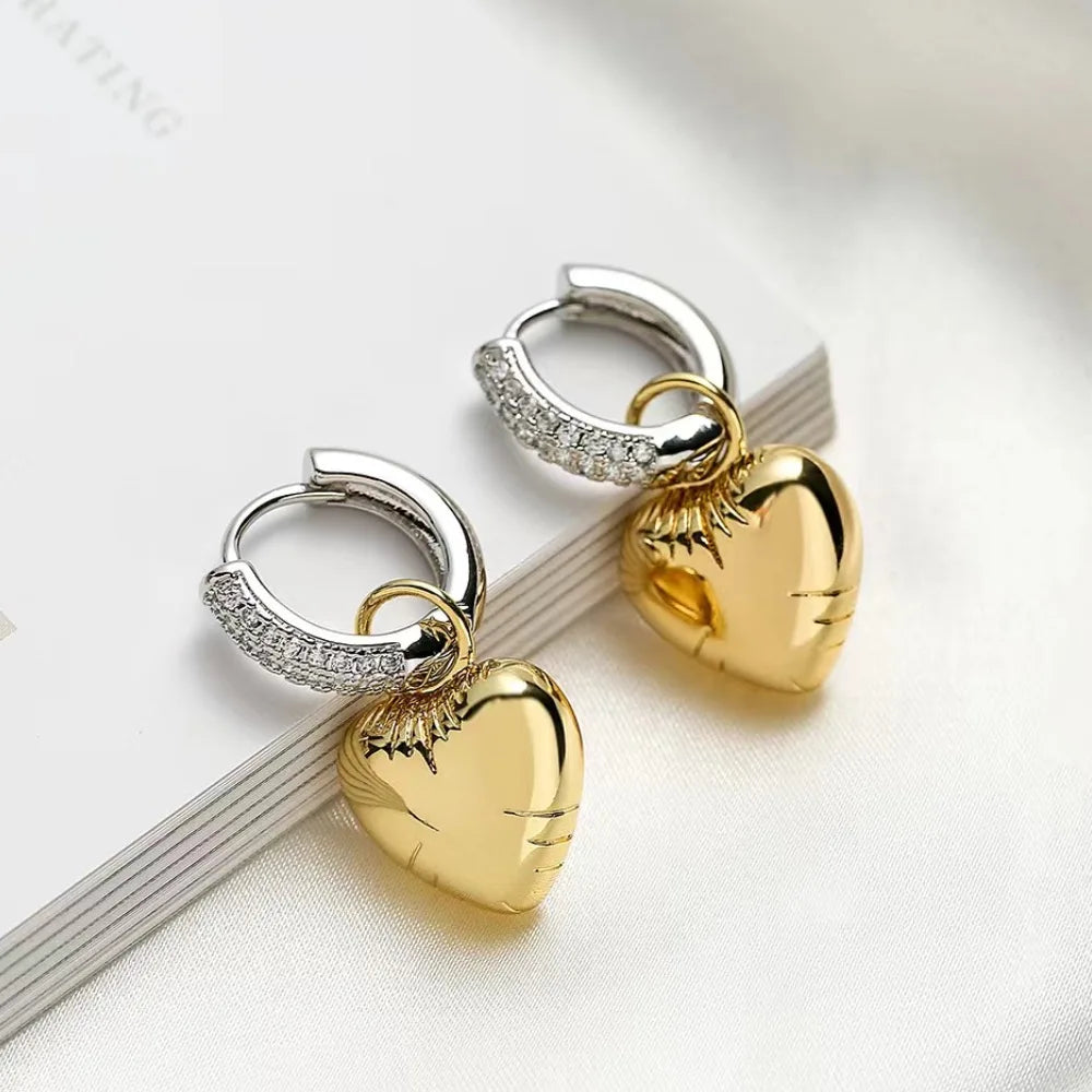 Asymmetric Star & Love Earrings – Elegant Men's Accessory | Accessorio Uomo Elegante