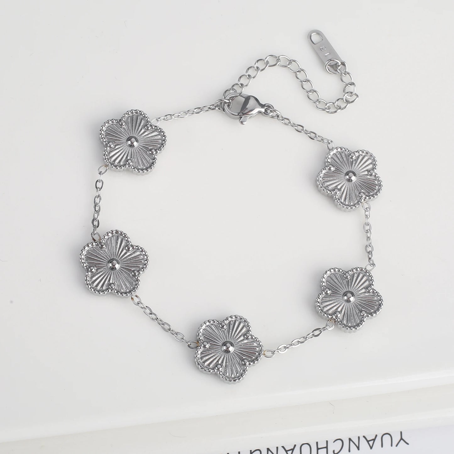 DRAVEN — Five-Flower Stainless Steel Bracelet