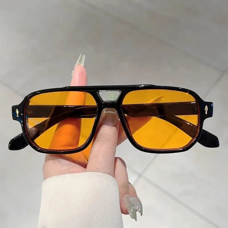 Vintage Sunglasses – Timeless Unisex Style – Elegant Men's Accessory | Accessorio Uomo Elegante