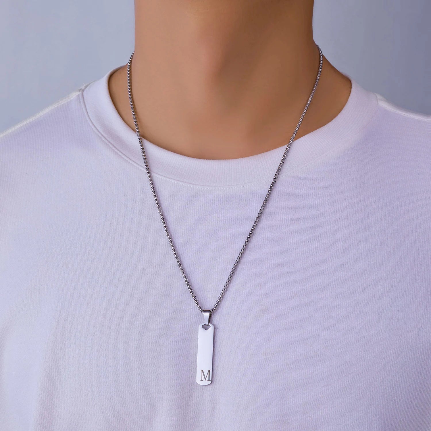 Stainless Steel Initial Bar Necklace – A–Z Alphabet Pendant Jewelry for Men and Women – Elegant Men's Accessory | Accessorio Uomo Elegante