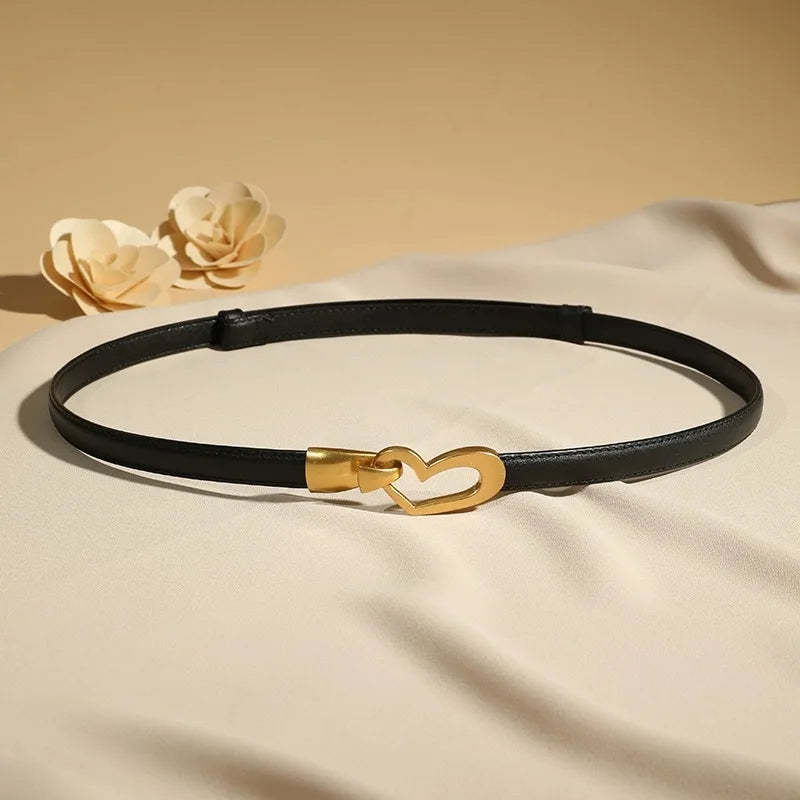 Luxury Leather Belt Women Heart Buckle Elegant Design – Elegant Men's Accessory | Accessorio Uomo Elegante