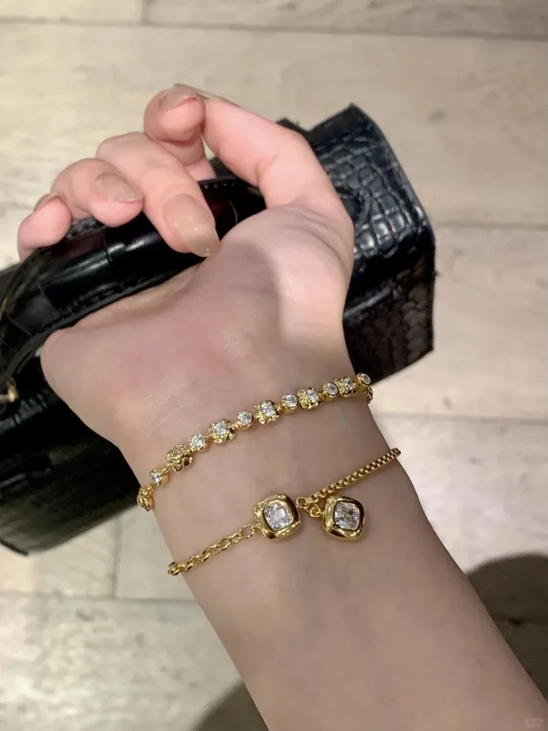 Glossy Small Square Bracelet – Elegant Men's Accessory | Accessorio Uomo Elegante