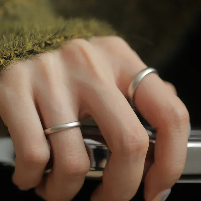 DRAVEN — Minimalist Frosted Silver Ring