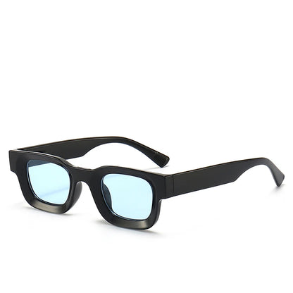 Small Rectangle Sunglasses – Thick Frame Unisex Design – Elegant Men's Accessory | Accessorio Uomo Elegante