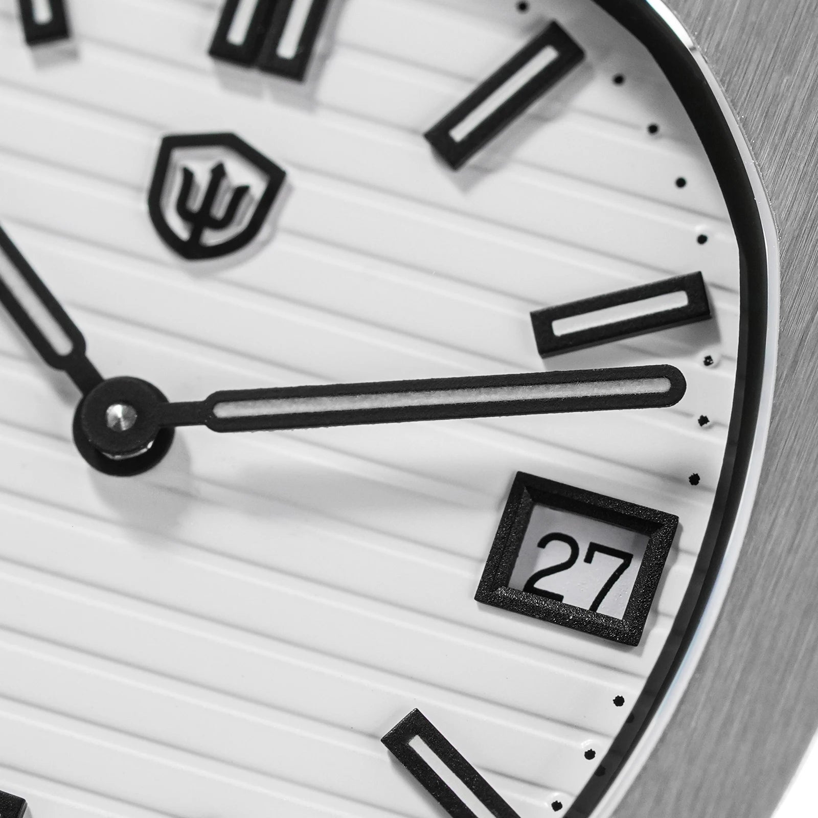 Heritage Depth – Watchdives WD00013 with Sapphire Crystal & Ronda 714 Movement – Elegant Men's Accessory | Accessorio Uomo Elegante