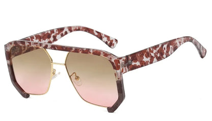 Irregular Frame Sunglasses – Retro Luxury Shades – Elegant Men's Accessory | Accessorio Uomo Elegante