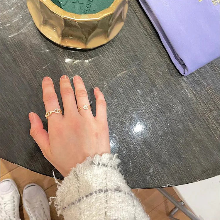 DRAVEN — 18K Gold Geometric Zircon Ring